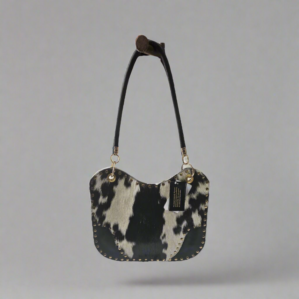 Gt-01 Cowhide purse with shoulder strap and studs