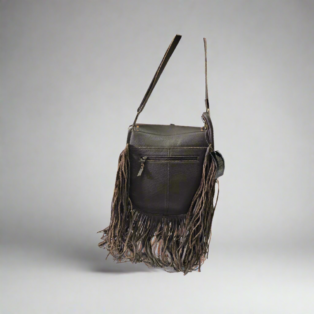 VC-01 Large leather bag with fringes