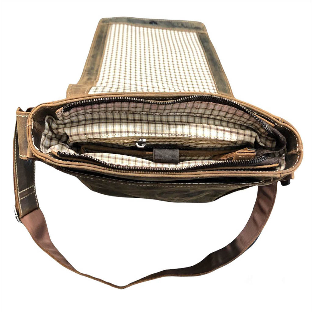 Hunter Leather Shoulder Bag - VL109
